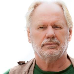 Meet your Posher, Dennis